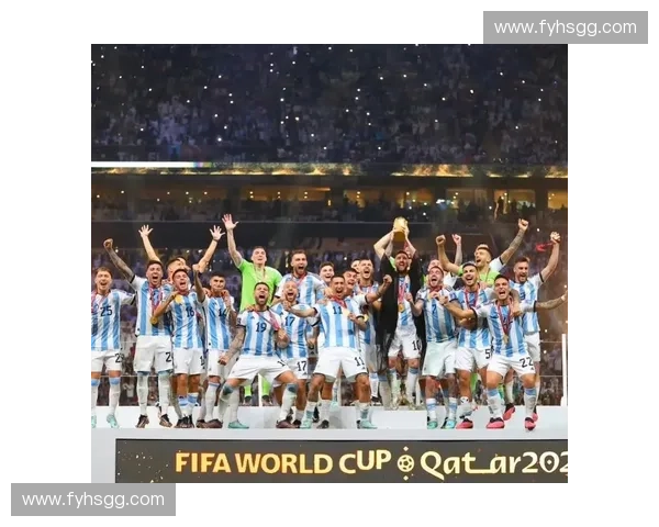 世界杯球王传奇：从绿茵少年到全球荣耀的辉煌历程